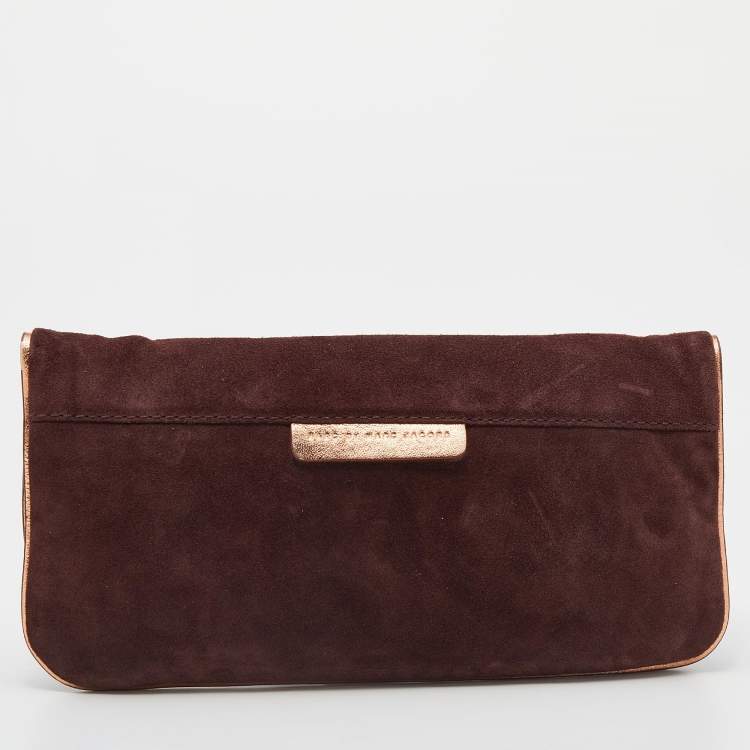 مملوكة مسبقًا Marc by Marc Jacobs Maroon/Gold Suede and Leather Flap Clutch