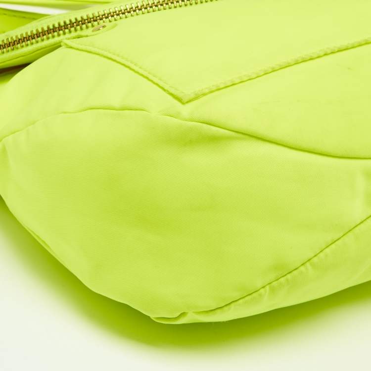 Pre Owned Marc by Marc Jacobs Neon Green Nylon Preppy Natasha Crossbody Bag