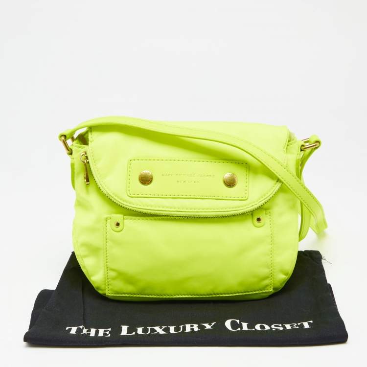 Pre Owned Marc by Marc Jacobs Neon Green Nylon Preppy Natasha Crossbody Bag