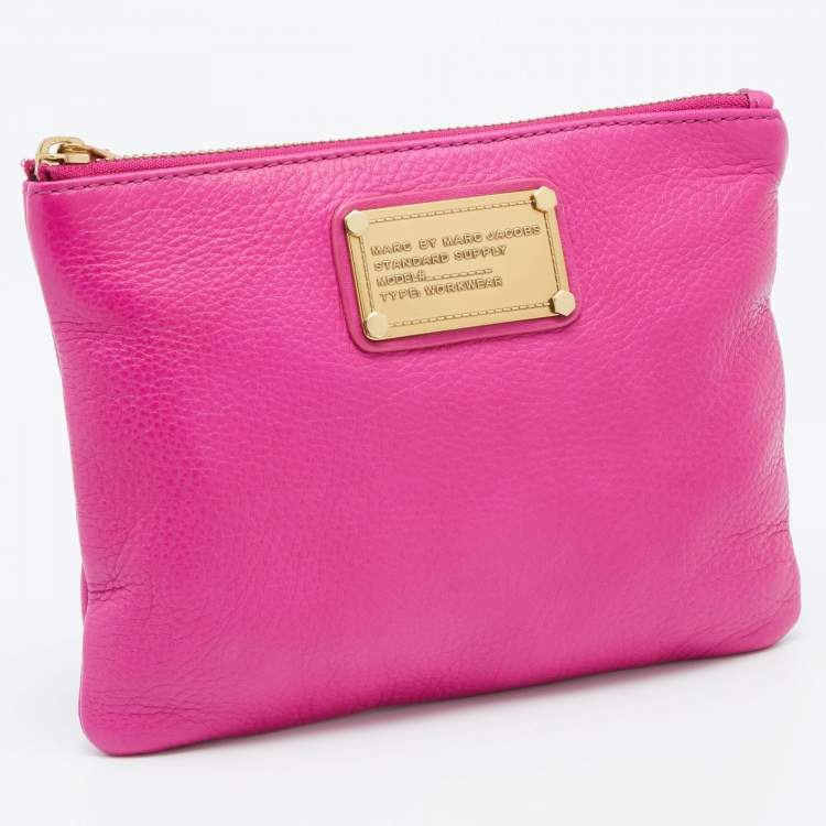 Pre Owned Marc by Marc Jacobs Pink Leather Classic Q Wristlet Clutch