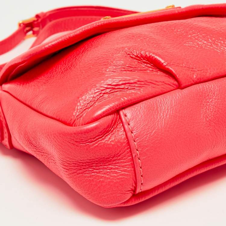 Pre Owned Marc by Marc Jacobs Neon Red Leather Classic Q Karlie Crossbody Bag