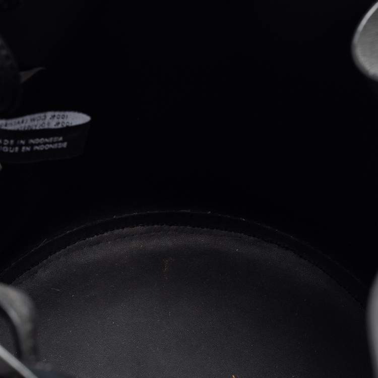 Pre Owned Marc by Marc Jacobs Black Leather Bucket Bag