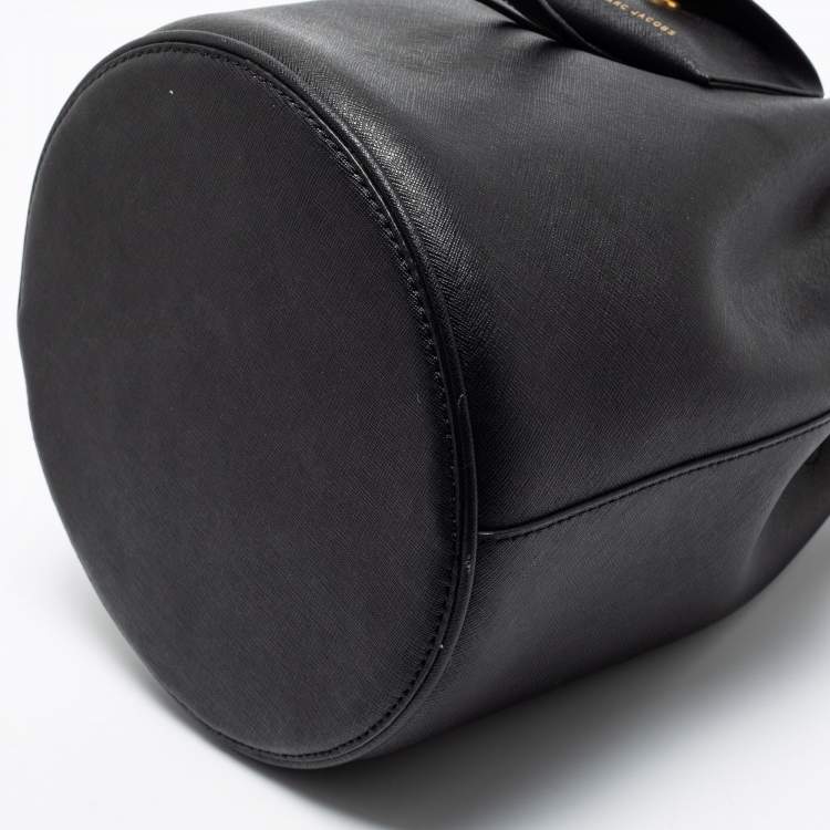 Pre Owned Marc by Marc Jacobs Black Leather Bucket Bag