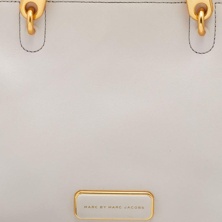 مملوكة مسبقًا Marc by Marc Jacobs Black/Cream Leather Ligero Satchel