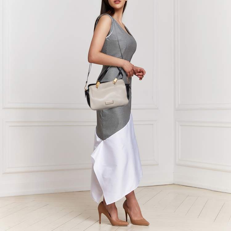 مملوكة مسبقًا Marc by Marc Jacobs Black/Cream Leather Ligero Satchel