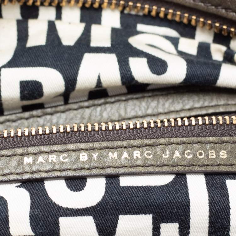 Pre Owned Marc by Marc Jacobs  Green Leather Zip Satchel