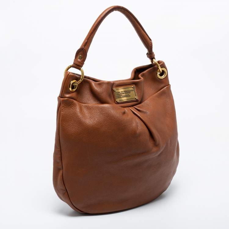 مملوكة مسبقًا Marc by Marc Jacobs Smoked Almond Leather Classic Q Hillier Hobo