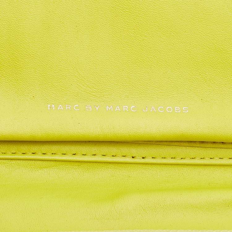 Pre Owned Marc by Marc Jacobs Yellow Quilted Leather Zip Around Wallet