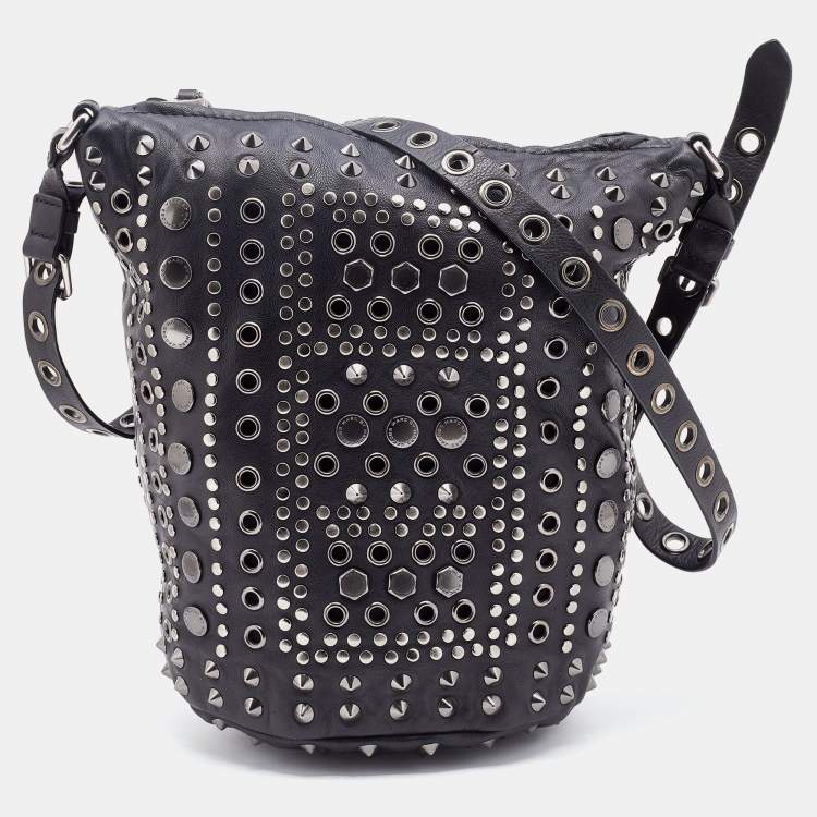 Pre Owned Marc by Marc Jacobs Black Leather Embellished Bucket Bag 