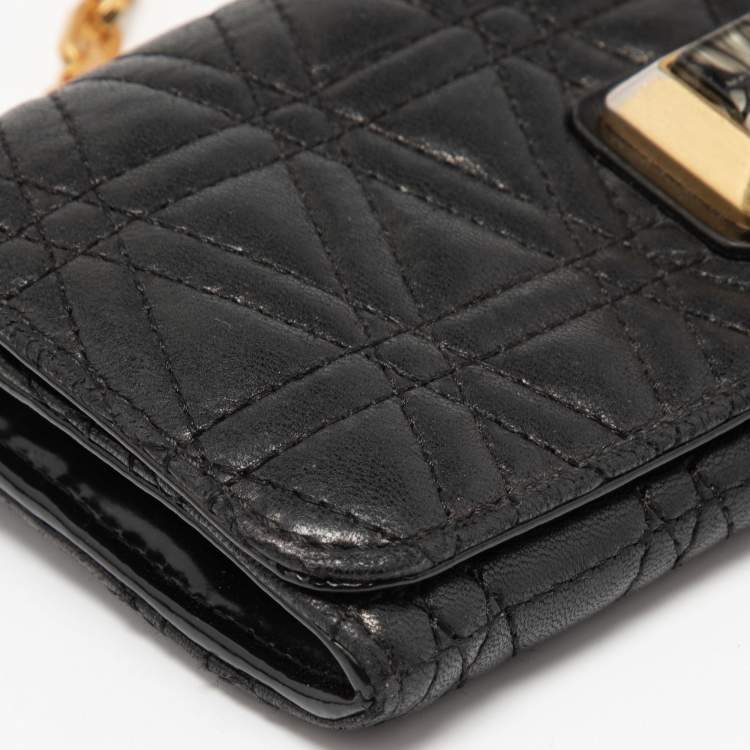 Pre Owned Marc by Marc Jacobs Black Quilted Leather Crossbody Bag