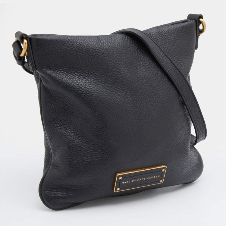 Pre Owned Marc by Marc Jacobs Black Leather Too Hot To Handle Sia Crossbody Bag