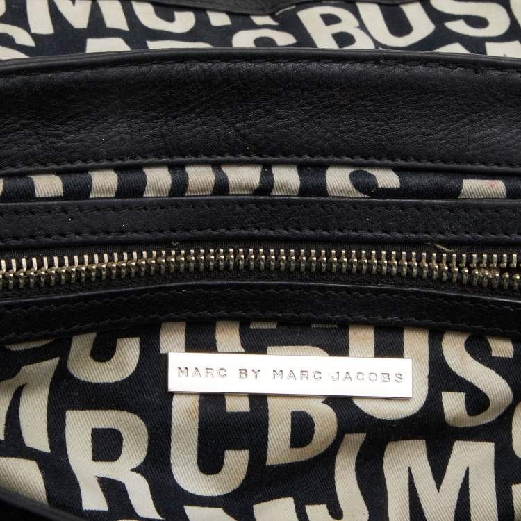 Pre Owned Marc by Marc Jacobs Black Leather Totally Turnlock Benny Satchel