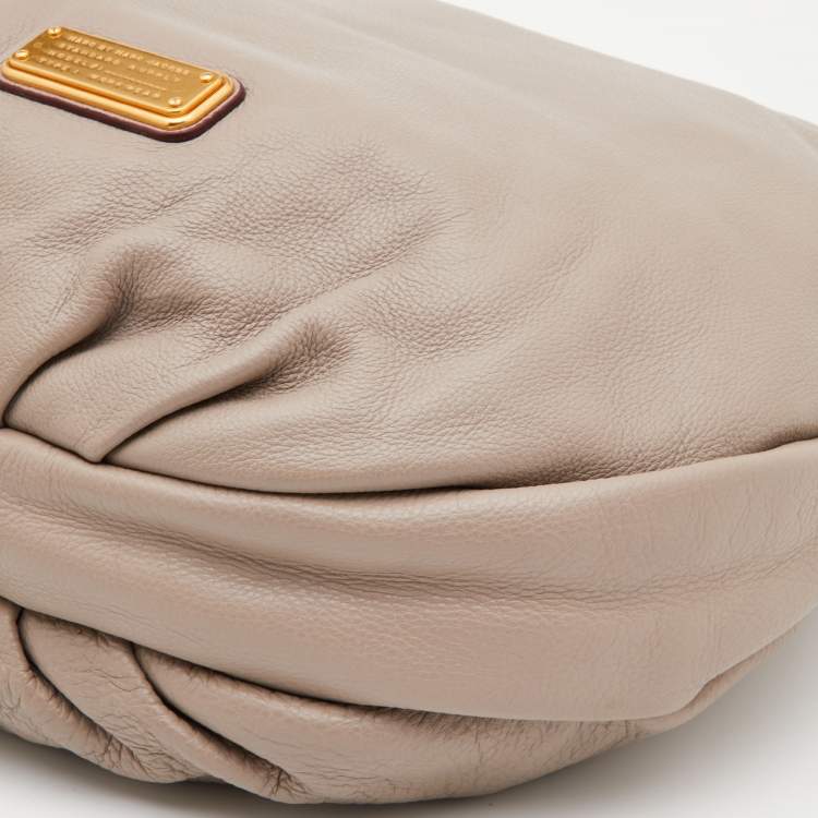 Pre Owned  Marc by Marc Jacobs Taupe Leather Classic Q Hillier Hobo