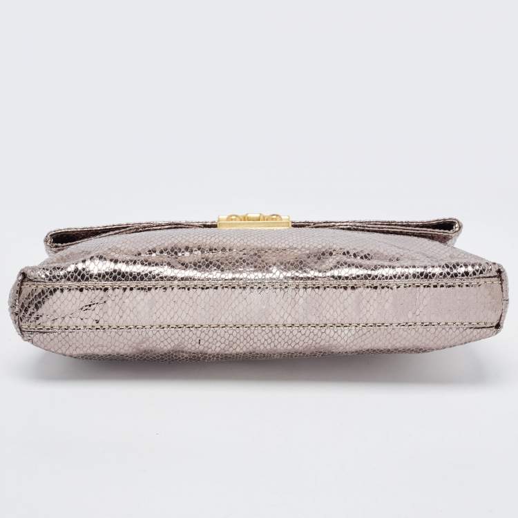 Pre Owned Marc by Marc Jacobs Metallic Silver Snakeskin Embossed Leather Foldover Clutch
