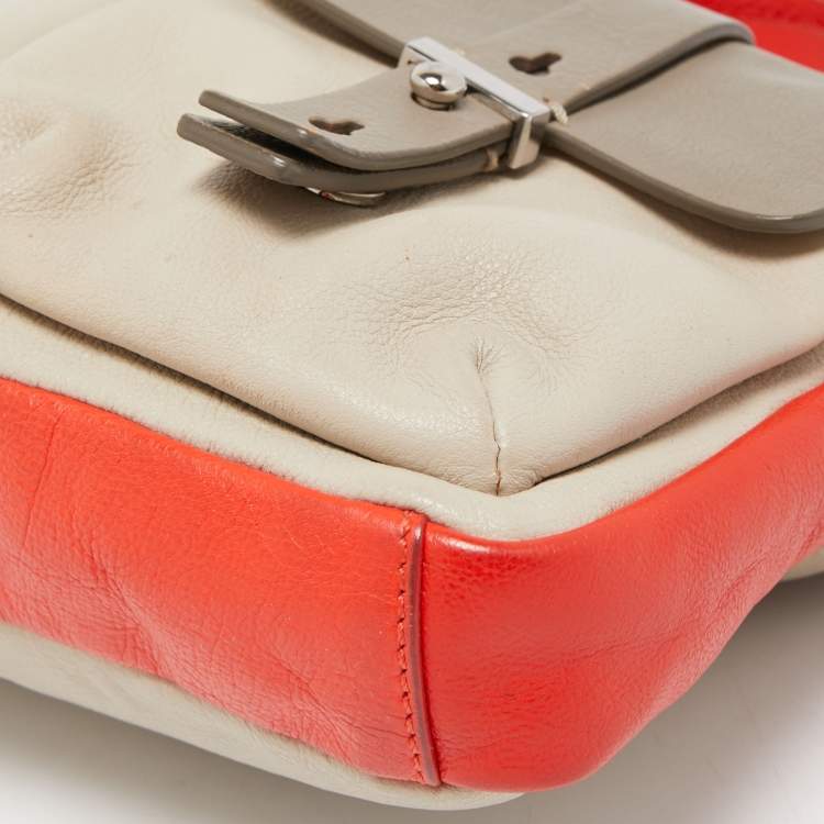 Pre Owned Marc by Marc Jacobs Grey/Red Leather Werdie Camera Crossbody Bag
