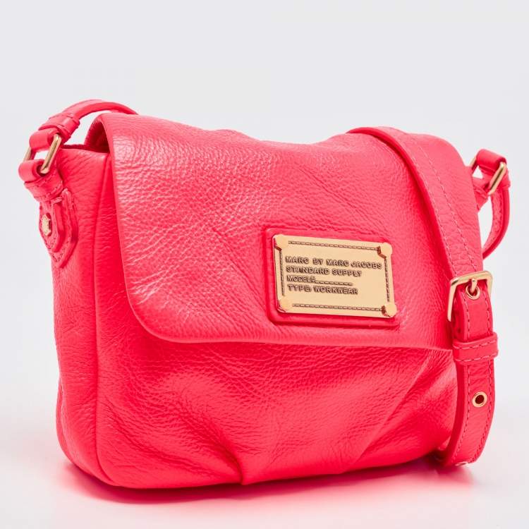 Pre Owned Marc by Marc Jacobs Neon Red Leather Classic Q Karlie Crossbody Bag