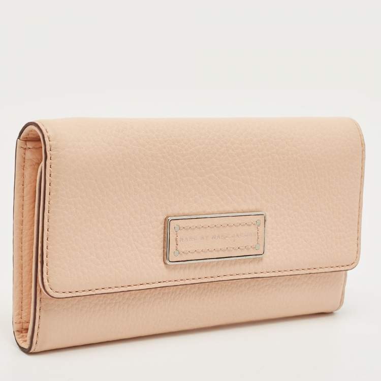Pre Owned Marc by Marc Jacobs Peach Leather Too Hot To Handle Trifold Wallet
