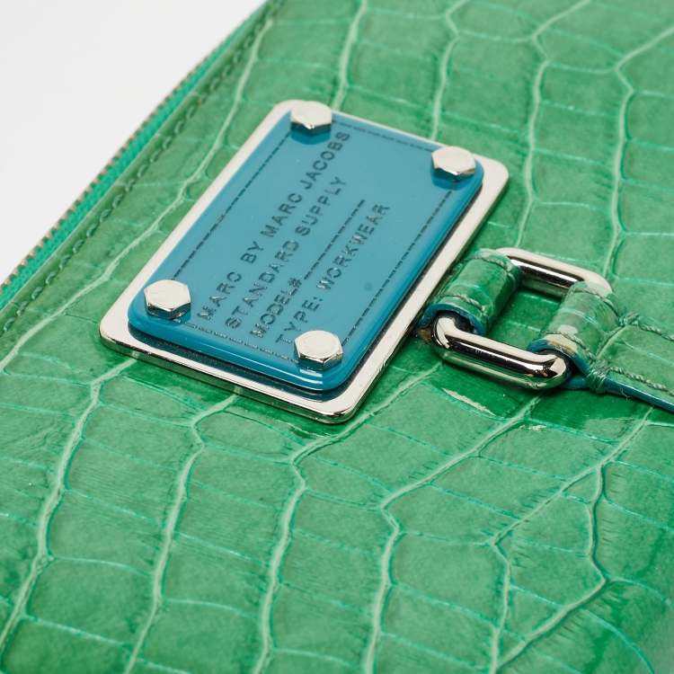 Pre Owned Marc by Marc Jacobs Green Croc Embossed Patent Leather Zip Around Wallet