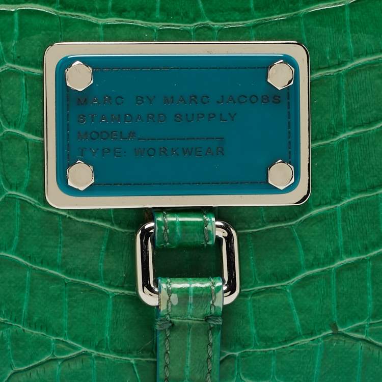 Pre Owned Marc by Marc Jacobs Green Croc Embossed Patent Leather Zip Around Wallet