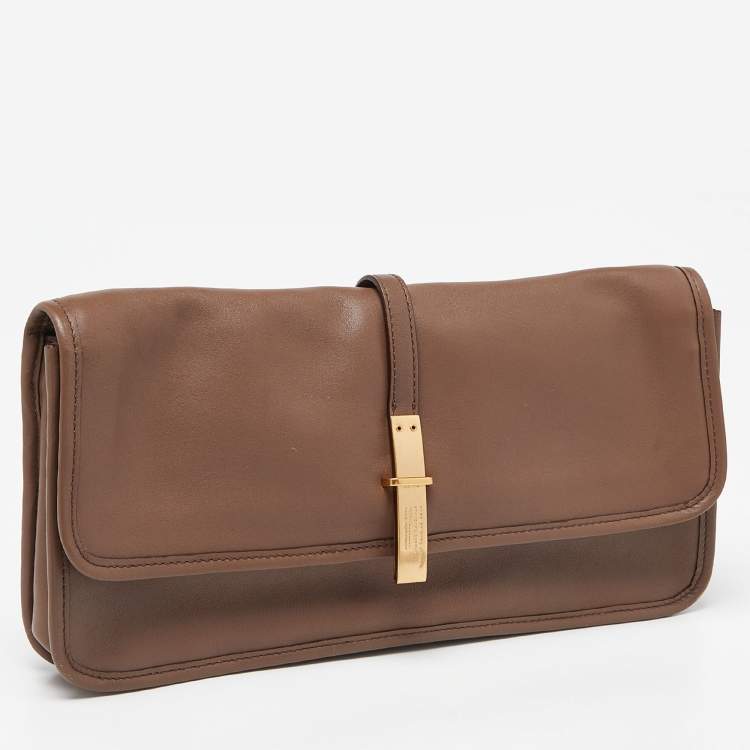 Pre Owned Marc by Marc Jacobs Beige Leather Metal Flap Clutch