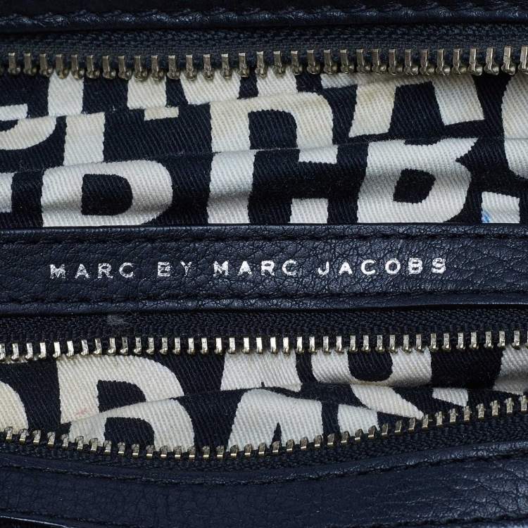 Pre Owned Marc by Marc Jacobs Black Leather Classic Q Groovee Satchel
