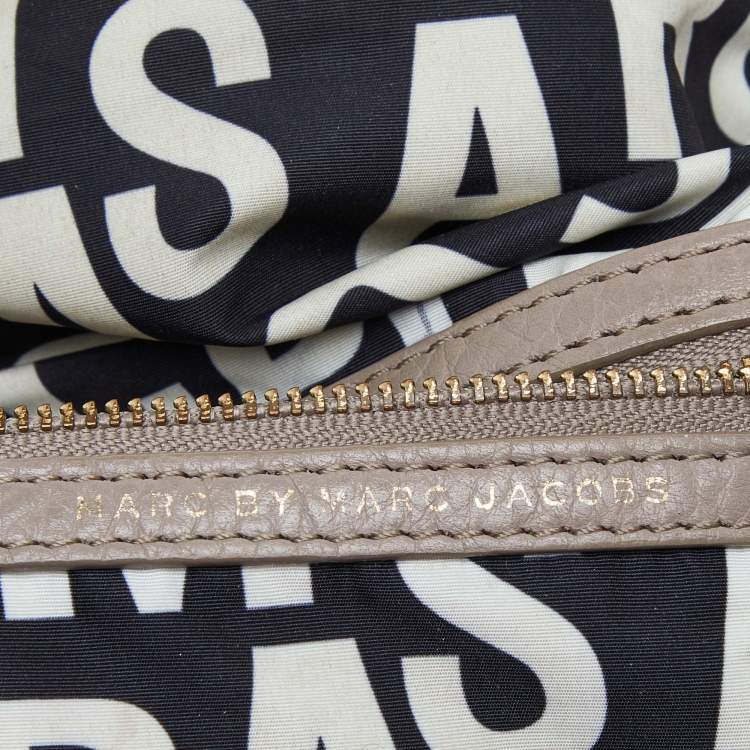 Pre Owned Marc by Marc Jacobs Grey Leather Classic Q Natasha Crossbody Bag
