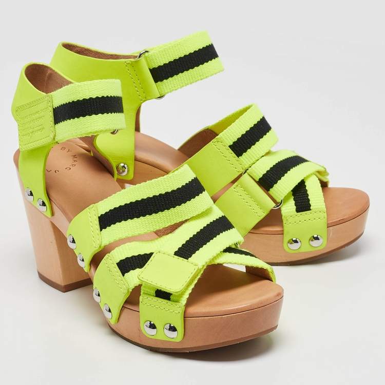 Pre Owned Marc by Marc Jacobs Green Canvas and Leather Ankle Strap Sandals Size 37