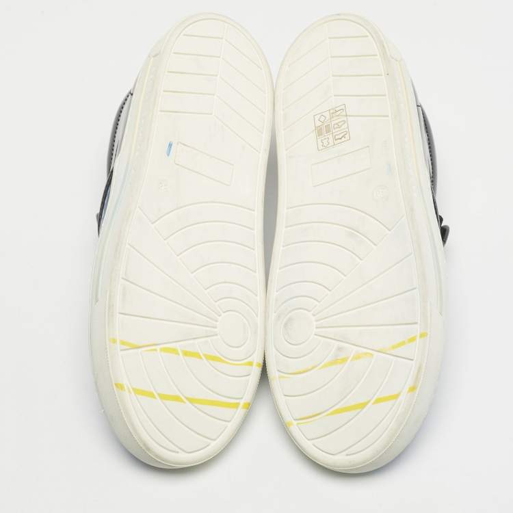 Pre Owned Marc by Marc Jacobs Blue/black python embossed and patent leather Broome slip on Sneakers