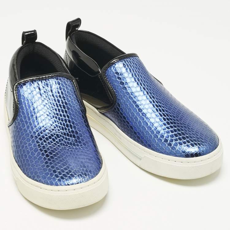 Pre Owned Marc by Marc Jacobs Blue/Black Snakeskin Embossed and Leather Broome Slip On Sneakers Size 36