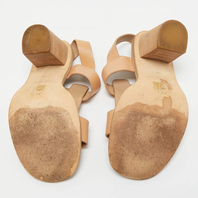 Pre Owned Marc by Marc Jacobs Beige Leather T-Strap Buckle Sandals Size 37