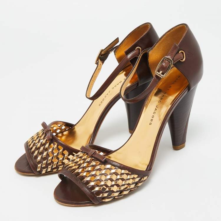 Pre Owned Marc by Marc Jacobs Brown/Gold Leather Bow Ankle Strap Sandals Size 37.5