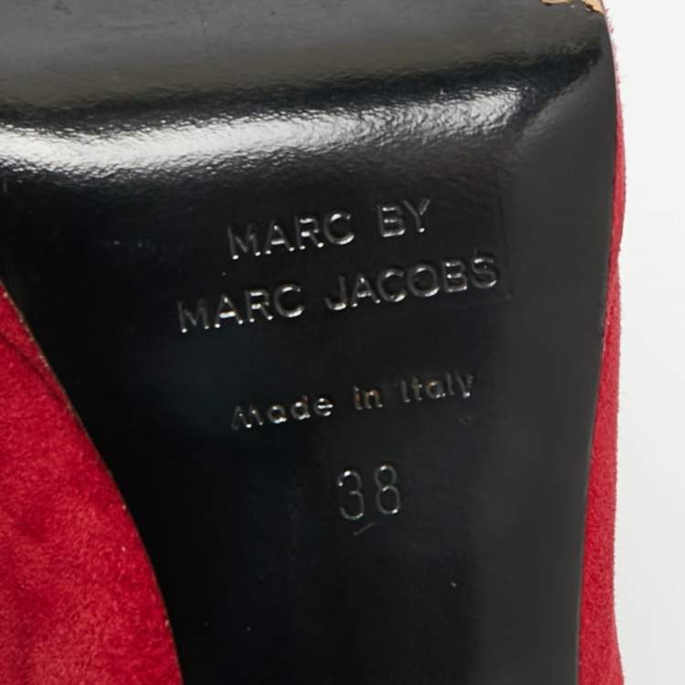 Pre Owned Marc by Marc Jacobs Burgundy/Black Suede Platform Pumps Size 38