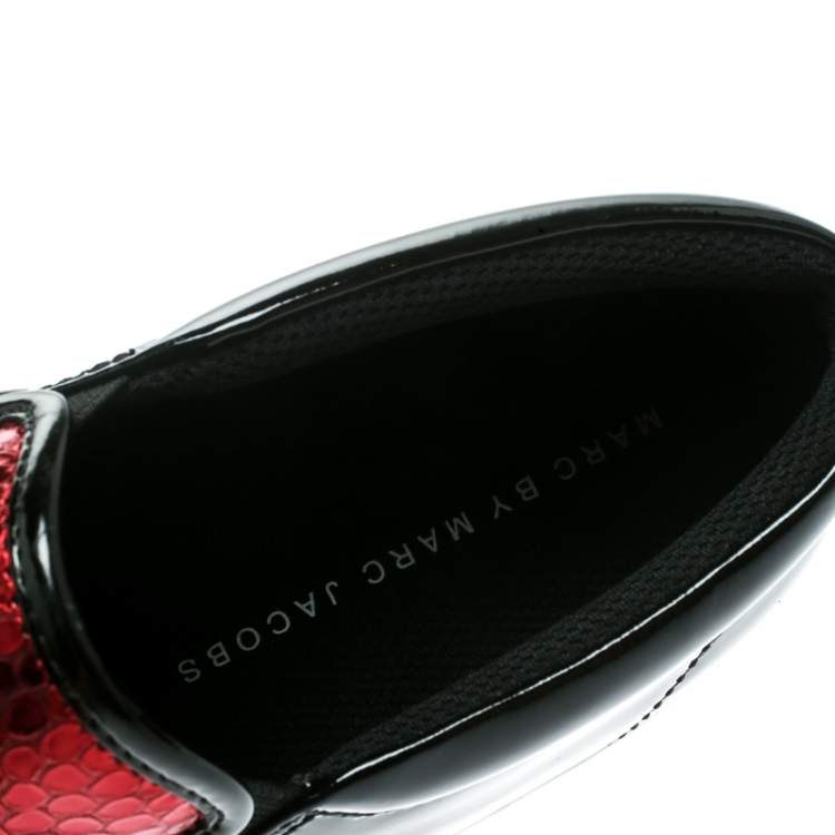 Pre Owned Marc by Marc Jacobs Metallic Red Snake Embossed Leather And Black Patent Leather Broome Slip On Sneakers Size 36