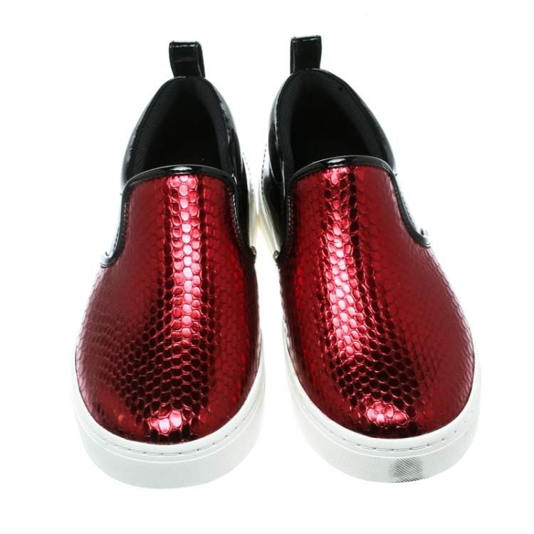 Pre Owned Marc by Marc Jacobs Metallic Red Snake Embossed Leather And Black Patent Leather Broome Slip On Sneakers Size 36