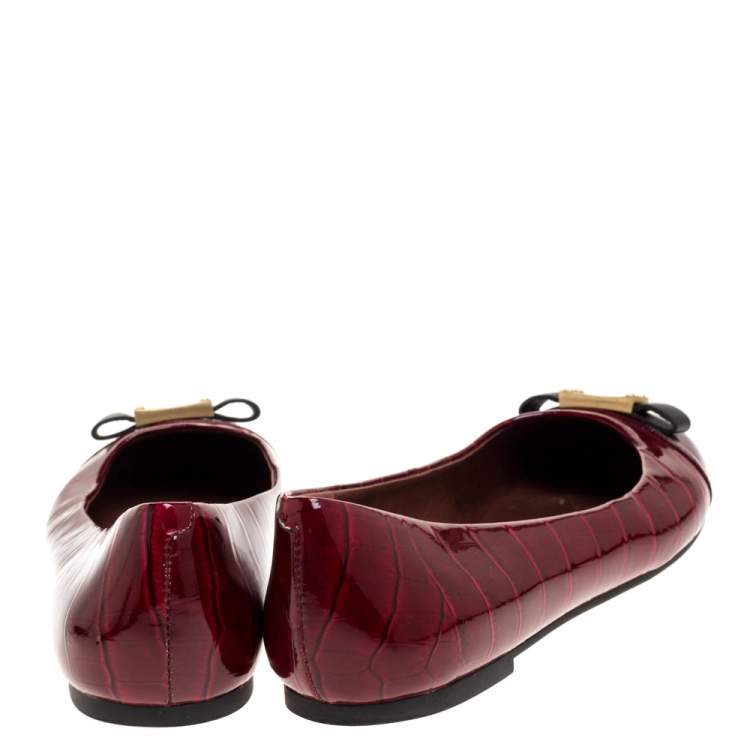 Pre Owned Marc by Marc Jacobs Red Croc Embossed Patent Leather Logo Ballet Flats Size 39