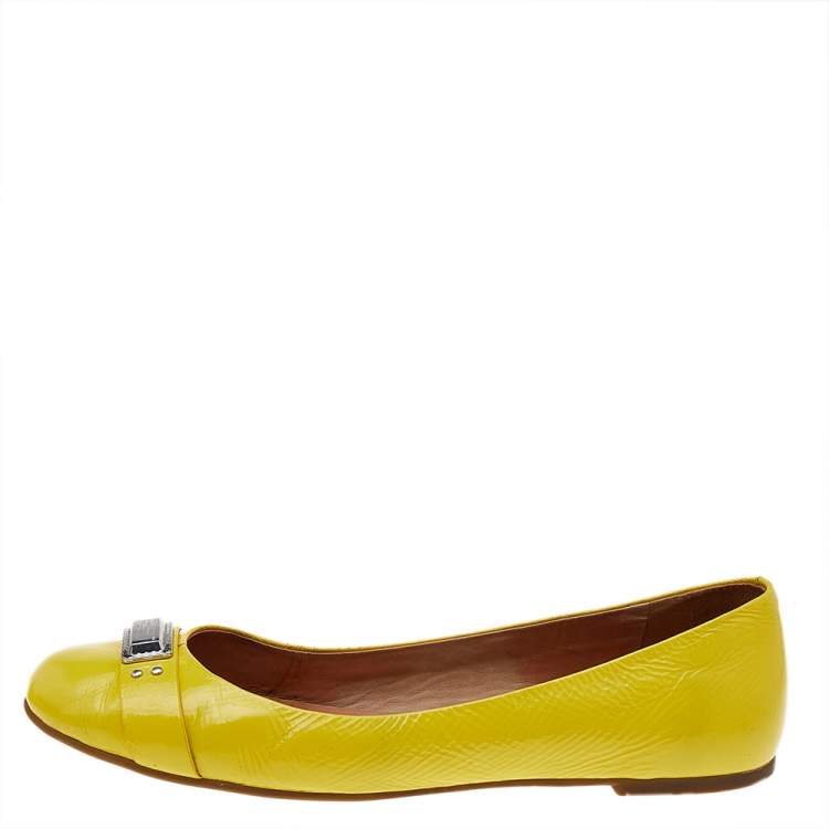 Pre Owned Marc by Marc Jacobs Yellow Patent Leather Ballet Flats Size 40