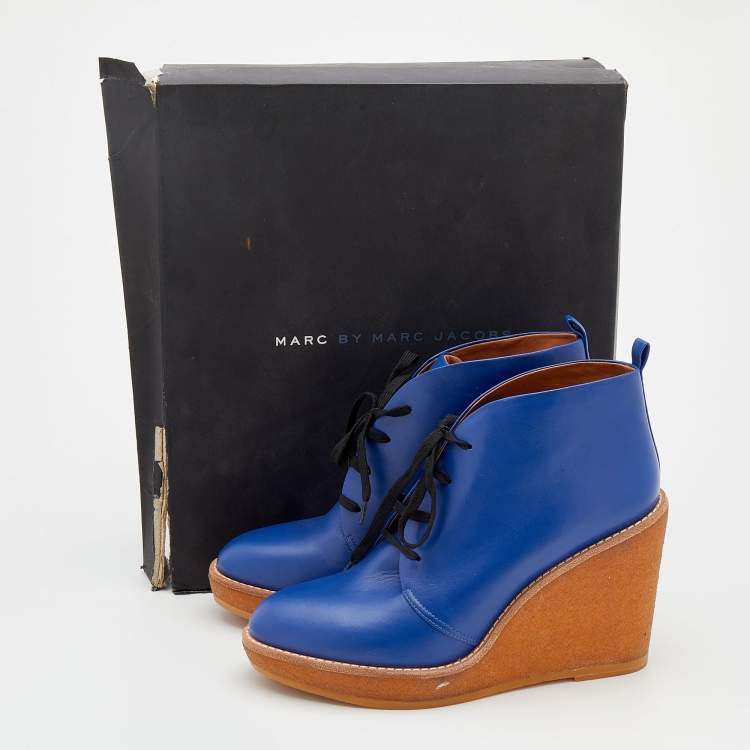 Pre Owned Marc by Marc Jacobs Blue Leather Platform Wedge Derby Size 39