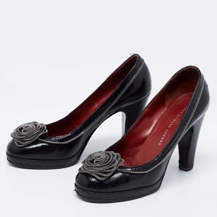 Pre Owned Marc by Marc Jacobs Black Leather Zipper Flower Pumps Size 37.5