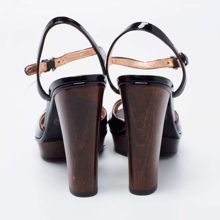 Pre Owned Marc by Marc Jacobs Black Patent Leather Ankle Strap Platform Sandals Size 37