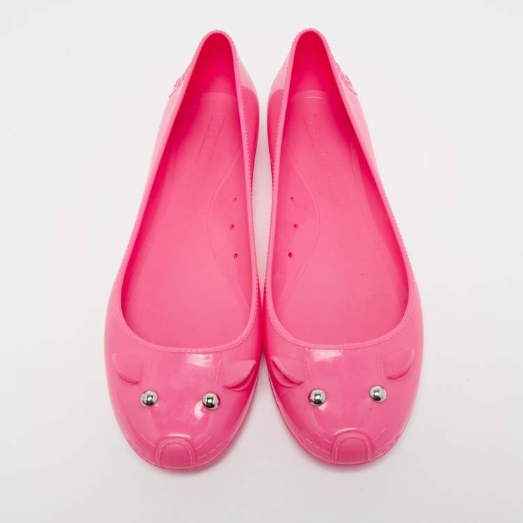 Pre Owned Marc by Marc Jacobs Neon Pink Rubber Mouse Ballet Flats Size 40