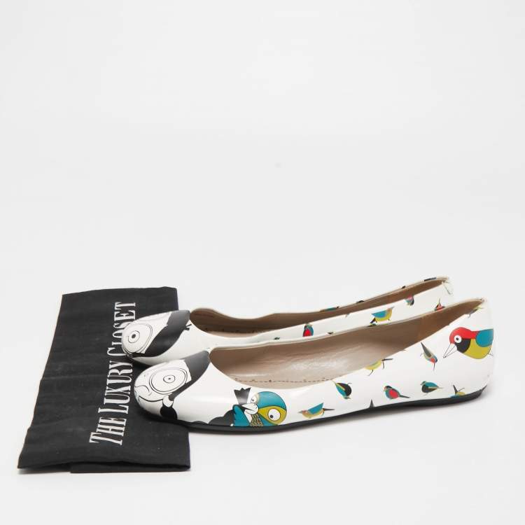 Pre Owned Marc by Marc Jacobs White Bird Print Leather Ballet Flats Size 35