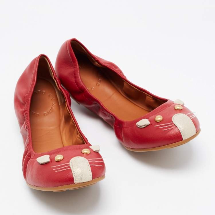 Pre Owned Marc by Marc Jacobs Red Leather Mouse Scrunch Ballet Flats Size 35