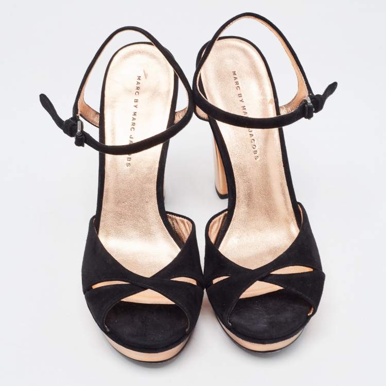 Pre Owned Marc by Marc Jacobs Black Suede Block Heel Sandals Size 39.5