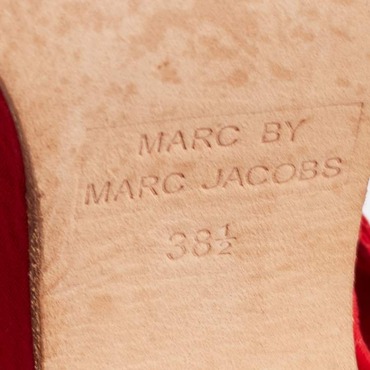 Pre Owned Marc by Marc Jacobs Red Fabric Tie Up Block Heel Sandals Size 38.5