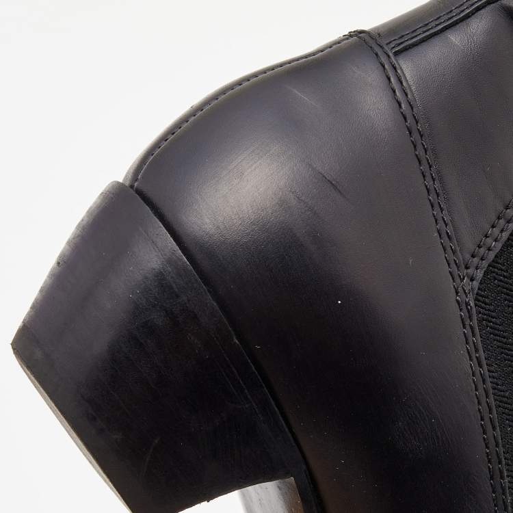 Pre Owned Marc by Marc Jacobs Black Suede Chelsea Pointed Toe Ankle Booties Size 38