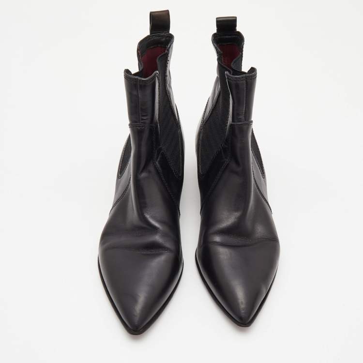 Pre Owned Marc by Marc Jacobs Black Suede Chelsea Pointed Toe Ankle Booties Size 38
