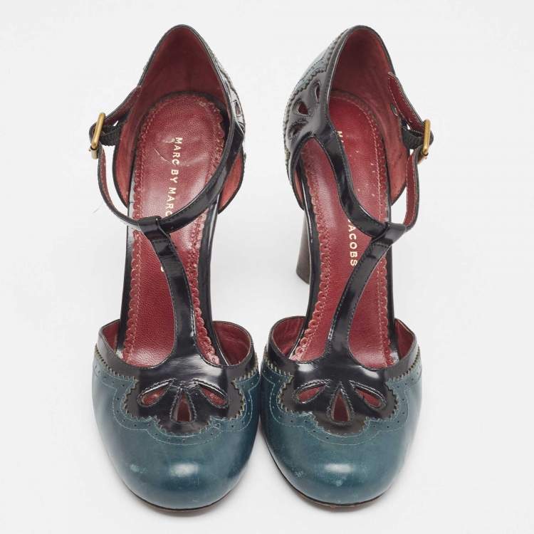 Pre Owned Marc By Marc Jacobs Green/Black Leather Cut Out T-Bar Ankle Strap Pumps Size 38.5