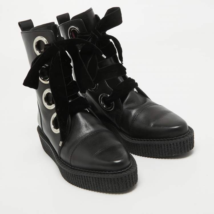 Pre Owned Marc by Marc Jacobs Black Leather Ankle Boots Size 37.5