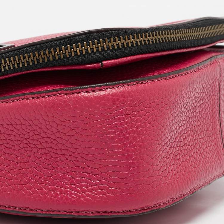 Pre Owned Marc Jacobs Fuchsia Leather Recruit Nomad Saddle Shoulder Bag