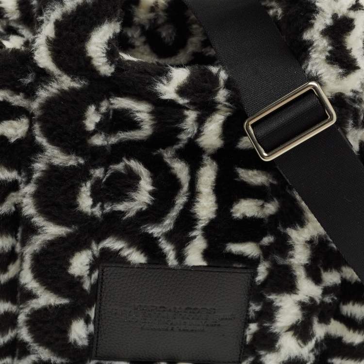 Pre Owned Marc Jacobs Black/White Monogram Faux Fur Medium The Teddy Tote 